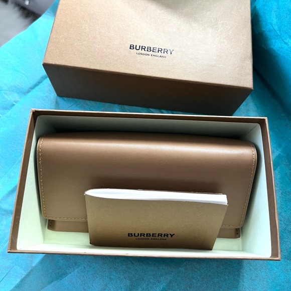 Burberry daisy women sunglasses - Picture 5 of 6